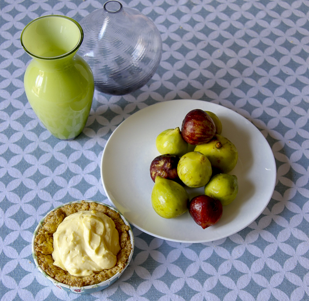 crostatine ai fichi e crema alla vaniglia