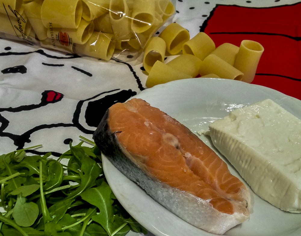maxi pasta salmone rucola