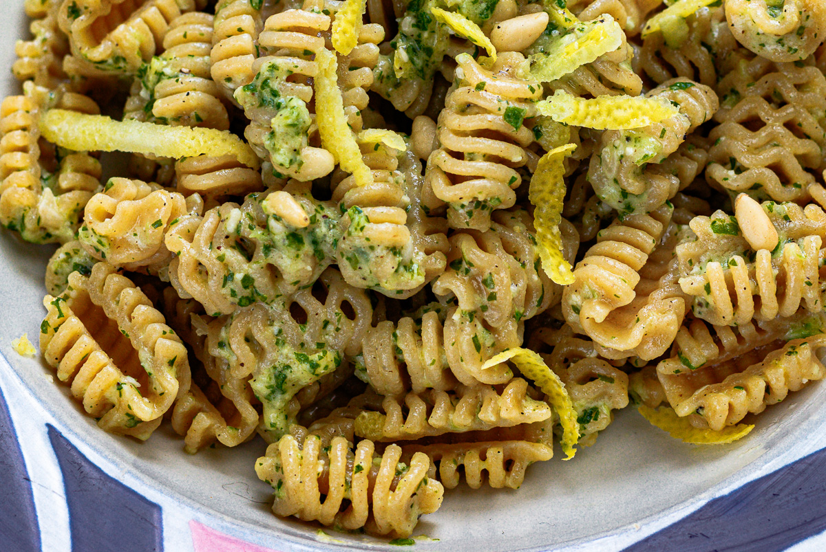 pesto mozzarella rucola limone